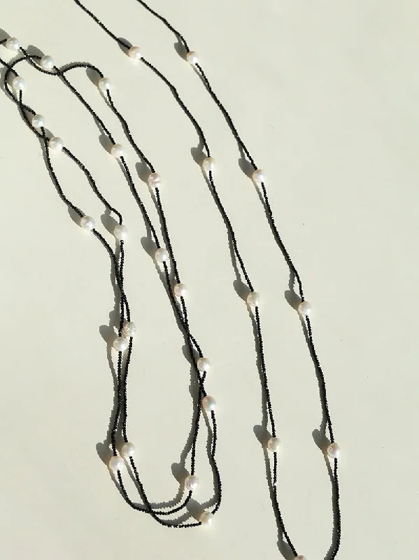 Ladies silver chain necklace-Wrinkled Baroque Black Spinel Long Necklaces