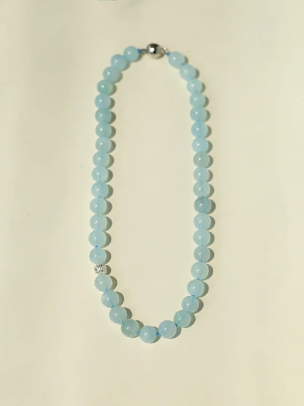 Ladies romantic heart necklace-Aquamarine Beaded Necklace with Magnetic Clasp