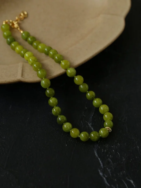 Ladies birthstone pendant necklace-Green Grape Stone Beaded Necklace