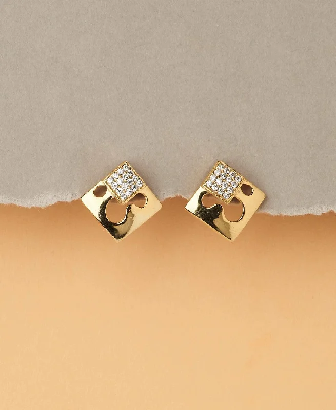 Ladies gold dangle earrings-Trendy Silver Stud Earring