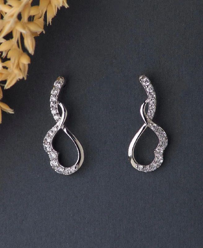 Ladies silver earrings-Trendy Stone Studded Silver Earring