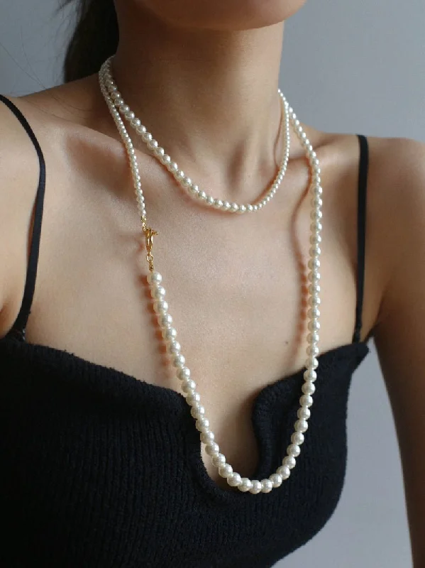 Ladies chic necklace-Gradient Pearl Long OT Clasp Necklace Sweater Necklace