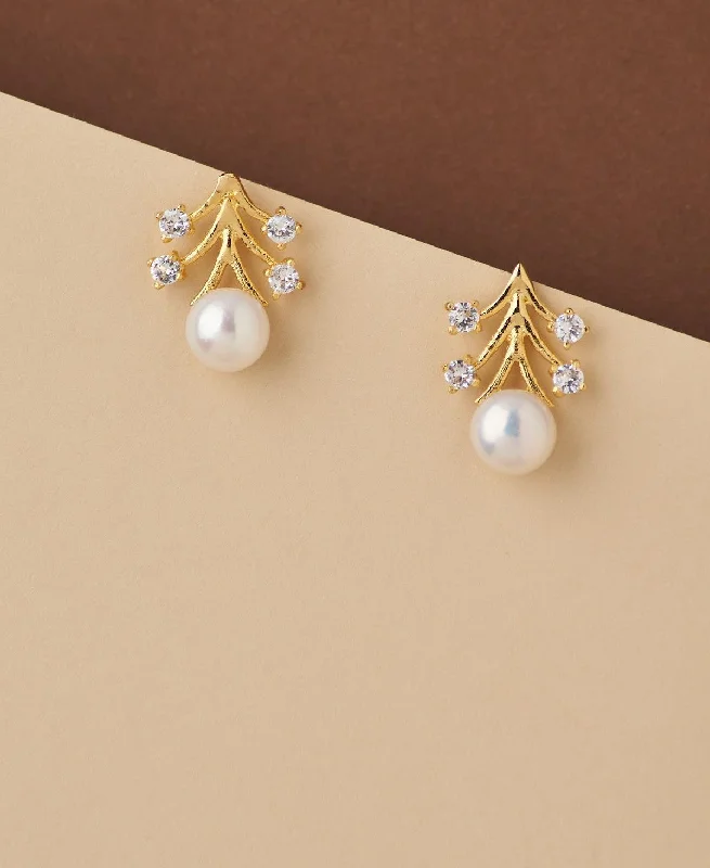 Ladies bridal stud earrings-Trendy Real Pearl Stud Earring