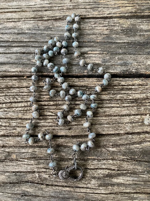 Ladies infinity heart necklace-Grey Silverite Beaded Necklace with Pave Diamond Clasp