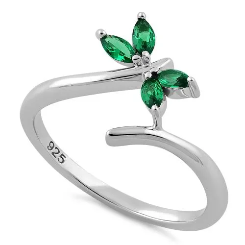 Ladies silver ring-Sterling Silver Dragonfly Green CZ Ring