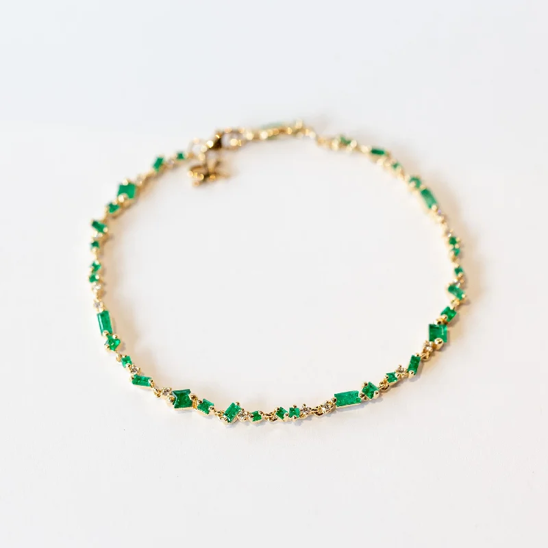 Ladies heart-shaped bracelet-Suzanne Kalan | 18k Baguette and Princess Cut Emerald and Diamond Bracelet