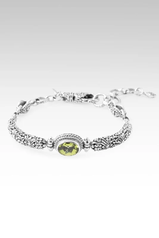 Ladies sparkling bracelet-Wondrous Grace Bracelet™ in Peridot