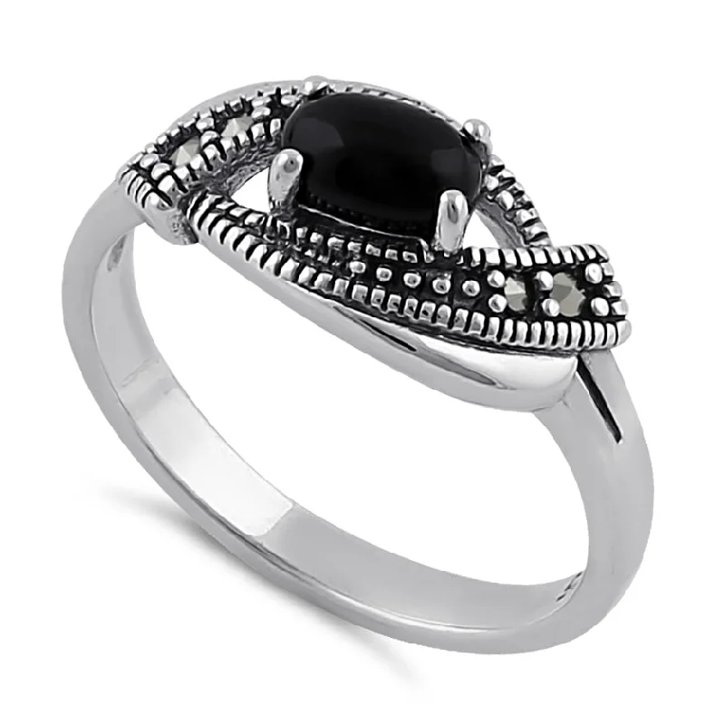 Ladies vintage ring-Sterling Silver Black Onyx Evil Eye Marcasite Ring